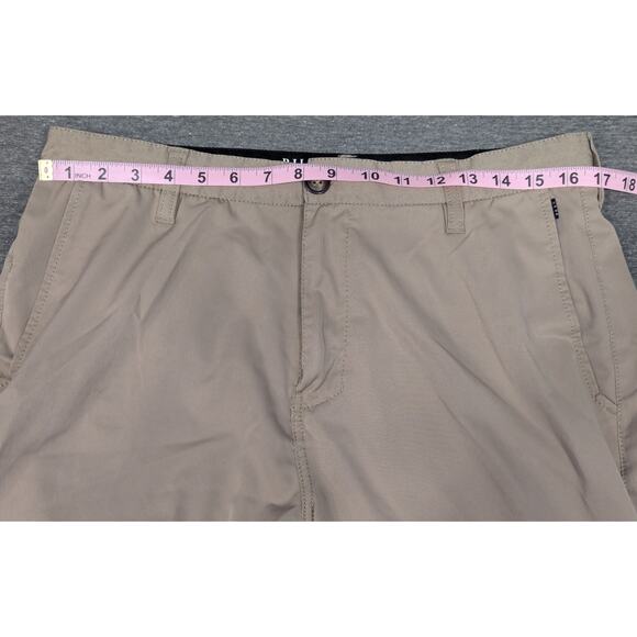 BILLABONG Mens Boardshorts - Tan, Platinum Stretch, Cargo Style, Size 33 - Picture 5 of 6